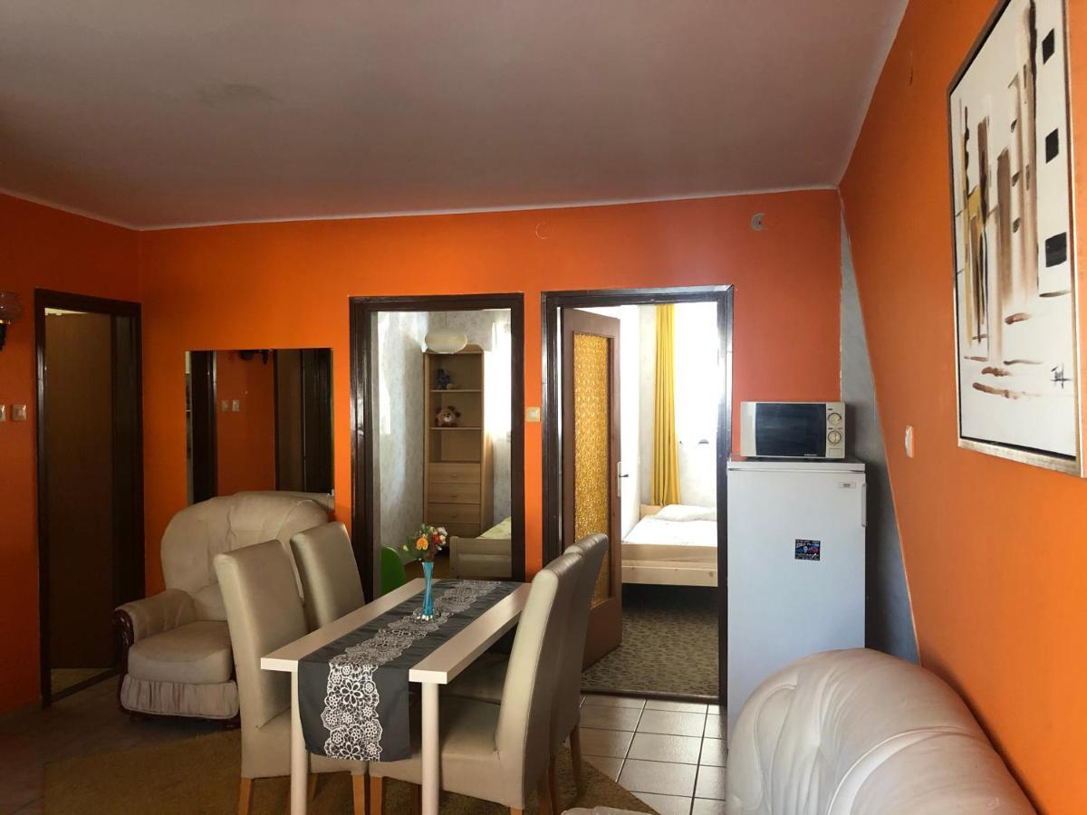 Jesolo Apartmanhaz Balatonkeresztur Luaran gambar